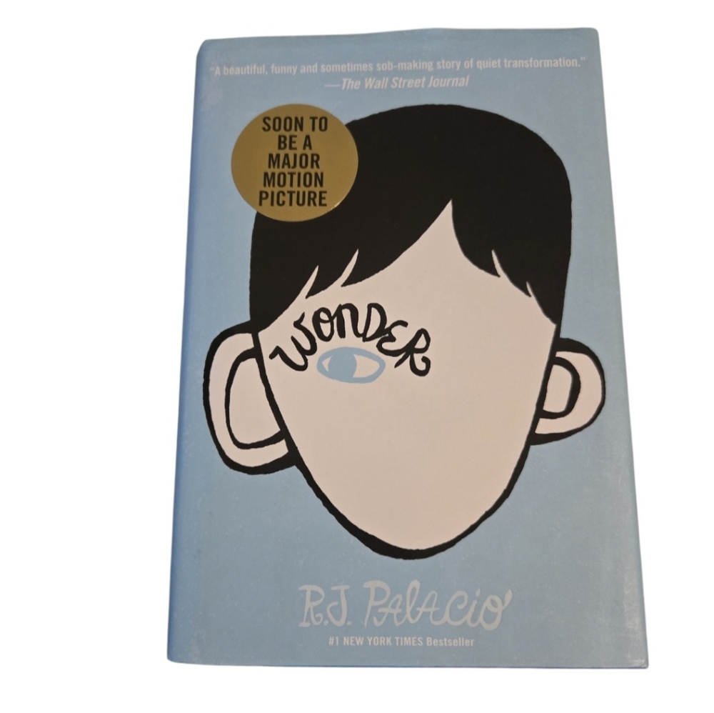 Wonder by R. J. Palacio (2012, Hardcover)